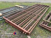 3 x heavy duty stock gates, mesh covers, 4.8m x 1.6m - 3