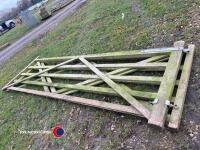 2 x 12ft wooden gates - 4