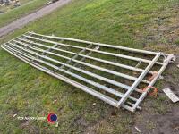 2 x Ritchie 16ft steel gates - 3