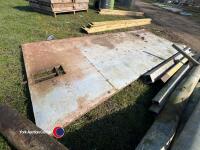 Sheeted gate - 3