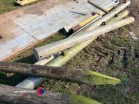 5 x metal gate posts - 3