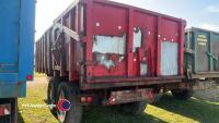 Triffitt 12T grain trailer, 2005 - 3