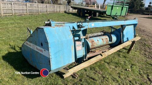 Shelbourne Reynolds pickup header for combine, fitted Clayson 1530 and New Holland TC54, manual reverse