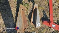 Farmhand loader brackets - 2
