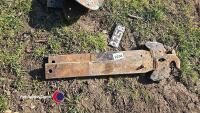 Massey Ferguson lifting arms