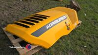 JCB loadall bonnet - 3