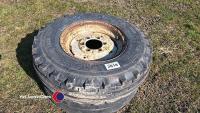 Pair of 7.50x16 tractor fronts (Ford rims)