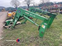 John Deere front loader and brackets - 3