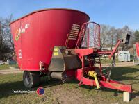 V-Mix diet feeder, good order, weigh working, taken off spool block and piped direct