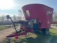 V-Mix diet feeder, good order, weigh working, taken off spool block and piped direct - 2