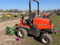 Kubota F3680 diesel ride on mower with flail head - 4