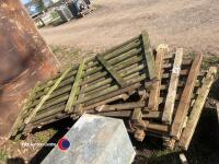 Quantity of wooden hurdles - 2