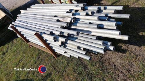 150 approx mixed size 5ft, 6ft, 7ft long galvanised scaffolding tubes