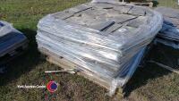 Pallet of roof slates - 3