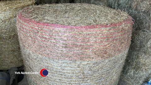 20x round bales of hay, collection from HU17 0UN
