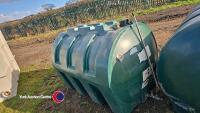 Plastic tank