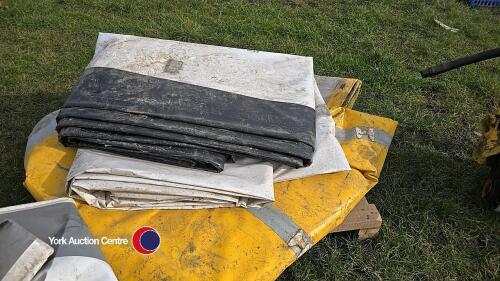 2 lorry tarpaulins/sheets