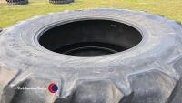 Pair 650-65R38 tyres - 2