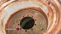680/85/32 tyre - 3
