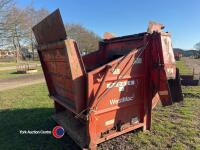 Westmac P2000S straw spreader, 1995 - 4