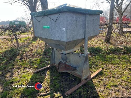 Peter Allen major feeder