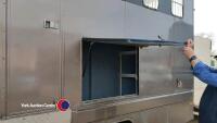 2004 DAF LF 45.150 7.5T horsebox, cab tilts, crawl through, gas cooker/fridge, wc, stalls for 3 with living, MOT 31.08.25 - 00’S 303667km - 5 former keepers - HPi clear - PF4UWM - V5 in office, key in office - 4