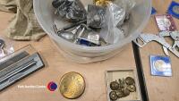 Quantity of collectables and bric a brac, including British and foreign coins, army service buttons, Robertson jam character labels and Boys Brigade badges - 5