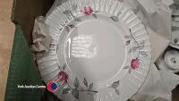 Box of Royal Albert tableware - 3