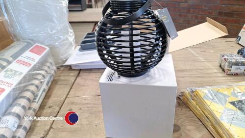 2 X John Lewis' Cabot ' solar lamp