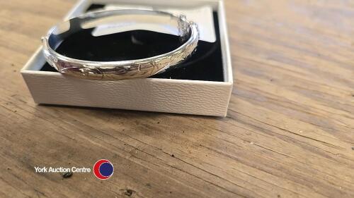 Hallmarked old silver bangle