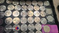 Two trays of 80 Crown coins - 6