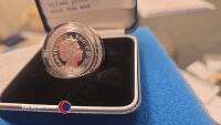 2007 Silver proof £1 coin with box and certificate - 3