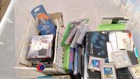Box video games and accessories - 2