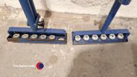 2 ball bearing trellis legs - 2