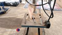 Clarke motor pillar drill - 2