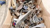 Box of assorted wood planes - 3