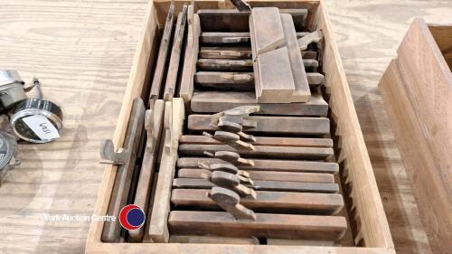 Box of vintage edging planes