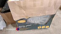 Quantity of car accessories including car polisher, tyre pump, torch, wheel trims, bike rack and trailer mudguards - 6