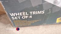 Quantity of car accessories including car polisher, tyre pump, torch, wheel trims, bike rack and trailer mudguards - 7