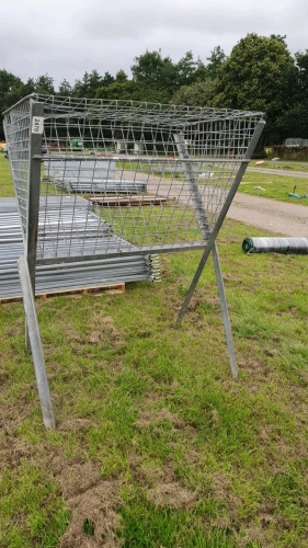 Galvanised hay rack | York Machinery Sale (Tractors, vehicles ...