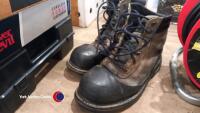 Size 8 work boots, steel toecaps, good condition. - 3