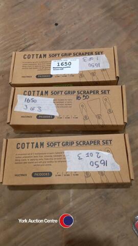 3 Sets of 3 decorators scrappers -New