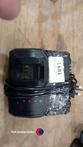 MacAllister 'MFC36' battery charger