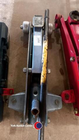 2T car jack