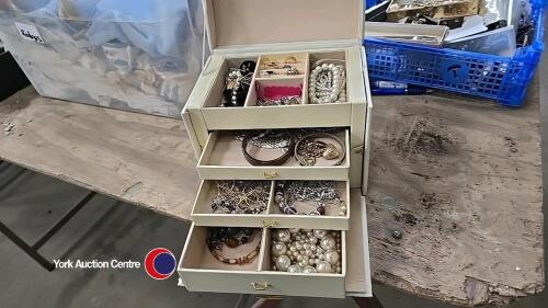Box of jewellery