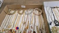 3 x trays of jewellery - 3