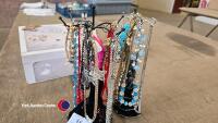 2 x dressing table hanging jewellery storage in the form of a lady - 3