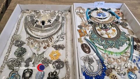 2 x trays of fashion jewellery