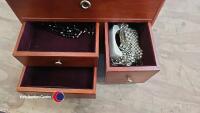Wooden jewellery casket with contents - 4