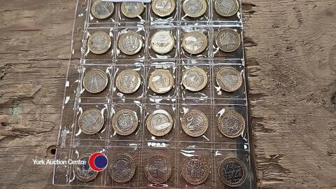 Assortment of collectable £2 coins